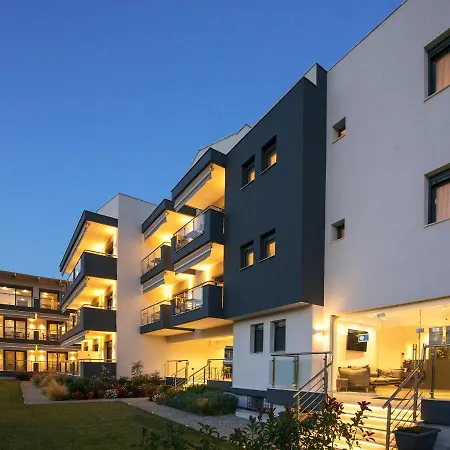 Botanica Luxury Néosz Marmarász