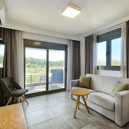 Aparthotel Botanica Luxury Neos Marmaras