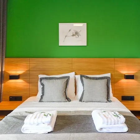 Botanica Luxury شقة فندقية 3*