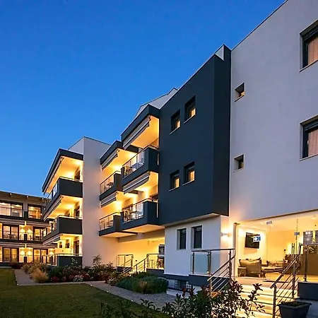 Botanica Luxury Aparthotel