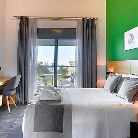 Botanica Luxury 4*
