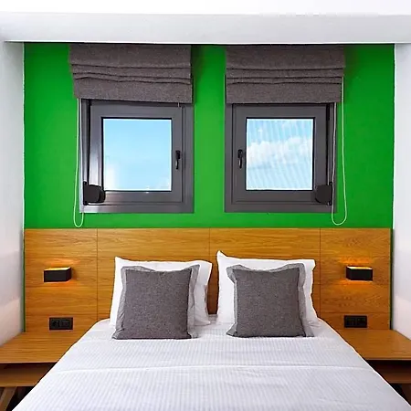 Botanica Luxury 4*