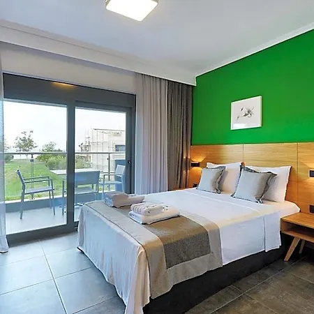Botanica Luxury 4*