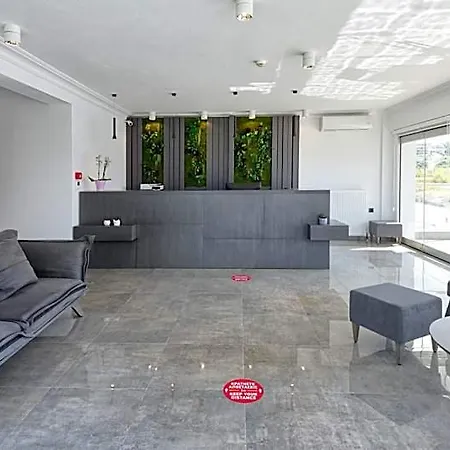 Botanica Luxury