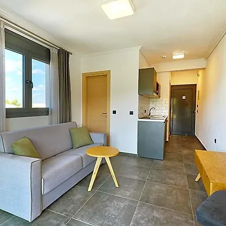 Aparthotel Botanica Luxury Neos Marmaras