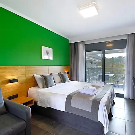 Aparthotel Botanica Luxury Neos Marmaras