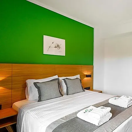 Botanica Luxury Aparthotel Neos Marmaras