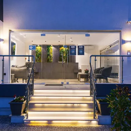 Aparthotel Botanica Luxury Neos Marmaras