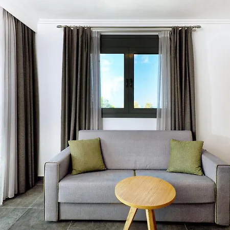 Botanica Luxury Aparthotel