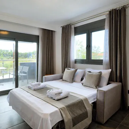 Botanica Luxury Aparthotel Neos Marmaras