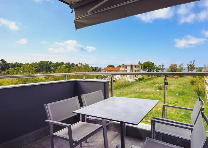 Botanica Luxury Apart-hotel Néos Marmarás